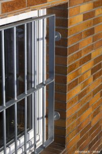 Fenstergitter Einbau