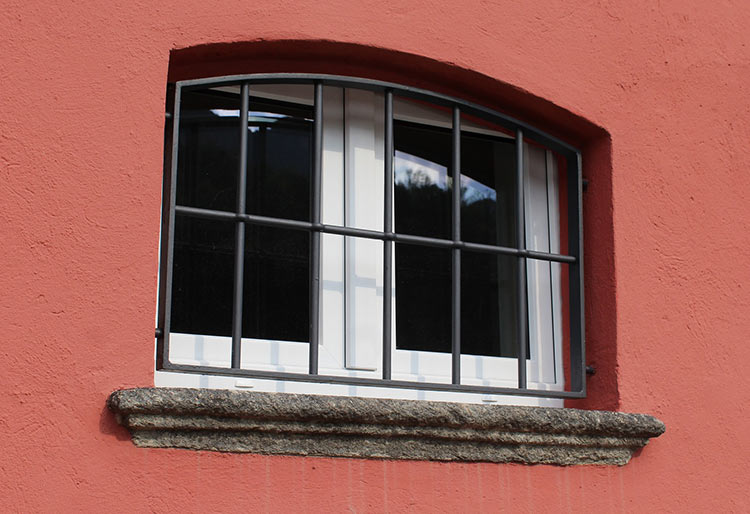 Fenstergitter als Sicherung fürs Fenster